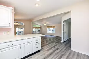 24 Stagecoach Way, Manchester, NH 03104 - Photo 30
