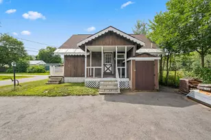 18 Corbin Ave, Gorham, NH 03581 - Photo 2