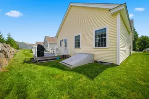 6 Dunstable Cir, Merrimack, NH 03054 - Photo 26