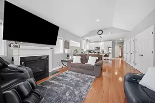 6 Dunstable Cir, Merrimack, NH 03054 - Photo 12
