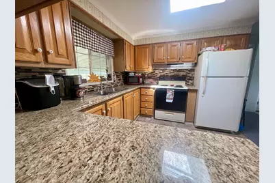 207 Donald Drive, Goffstown, NH 03045 - Photo 4