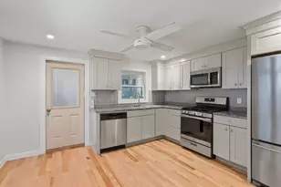 117 Pond St, Newton, NH 03858 - Photo 8