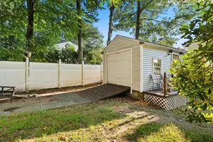 117 Pond St, Newton, NH 03858 - Photo 20