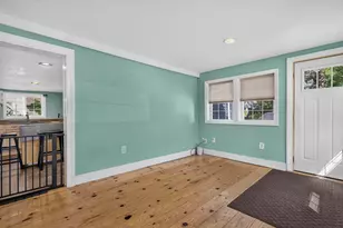 66 Crescent St, Henniker, NH 03242 - Photo 4