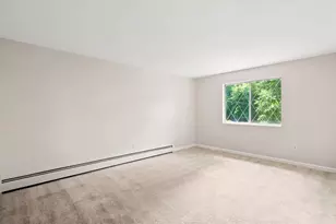 2 Silvestri Cir, Derry, NH 03038 - Photo 12