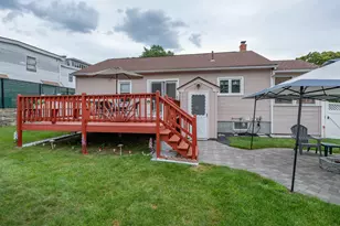 16 Lessard St, Nashua, NH 03064 - Photo 6