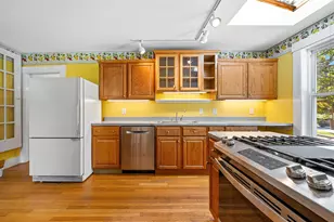 27 Seamans Rd, New London, NH 03257 - Photo 16
