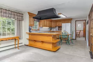 8 Lantern Ln, Auburn, NH 03032 - Photo 12