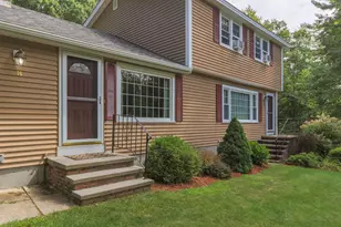 8 Lantern Ln, Auburn, NH 03032 - Photo 6