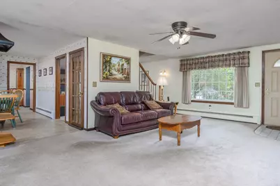 8 Lantern Lane, Auburn, NH 03032 - Photo 14