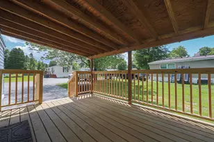 8 Mark Dr, Allenstown, NH 03275 - Photo 4