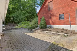 1 Ridgewood Cir, Epsom, NH 03234 - Photo 4