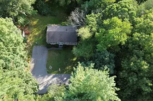 25 Chagnon Ln, Pelham, NH 03076 - Photo 4