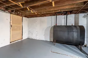 90 W High St, Somersworth, NH 03878 - Photo 24