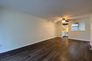 383 Huse Rd, Manchester, NH 03103 - Photo 12