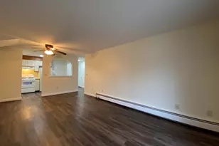 383 Huse Rd, Manchester, NH 03103 - Photo 14