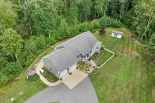 84 Mountain Rd, Gilmanton, NH 03837 - Photo 4