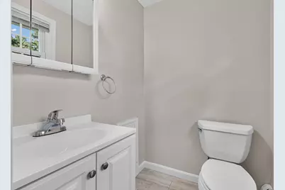31 Woodhawk Way, Litchfield, NH 03052 - Photo 14
