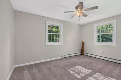 31 Woodhawk Way, Litchfield, NH 03052 - Photo 18