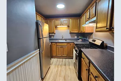 126 Mammoth Road Road #Unit4, Hooksett, NH 03106 - Photo 6