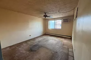 35 Log St, Manchester, NH 03102 - Photo 6