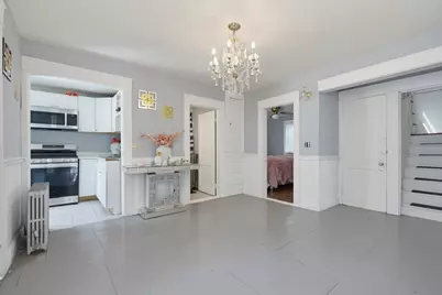631 Hayward Street, Manchester, NH 03103 - Photo 4