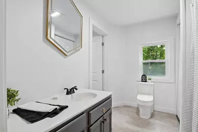 208 Elm Street, Concord, NH 03303 - Photo 24