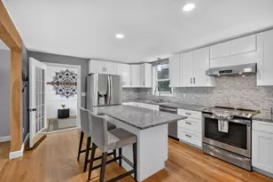13 Helen Dr, Hooksett, NH 03106 - Photo 4