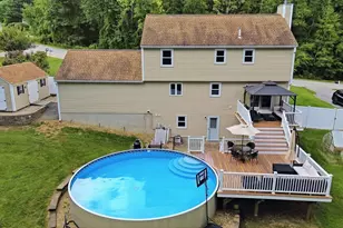 25 St Anthony Dr, Hudson, NH 03051 - Photo 2