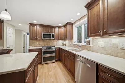 25 St. Anthony Drive, Hudson, NH 03051 - Photo 14