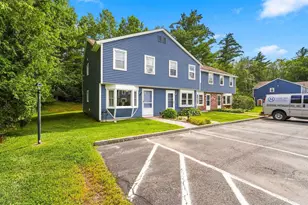 105 Stonegate Ln, Derry, NH 03038 - Photo 24