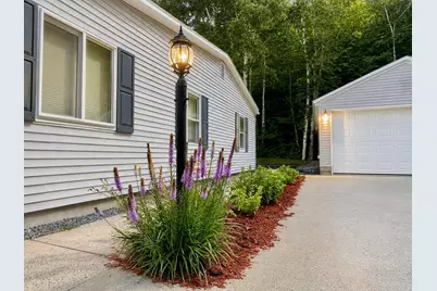 466 Rockingham Street, Berlin, NH 03570 - Photo 18