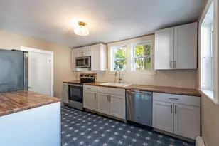 178 High St, Somersworth, NH 03878 - Photo 6