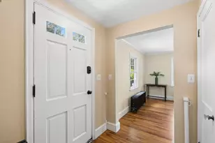 1384 Islington St, Portsmouth, NH 03801 - Photo 6