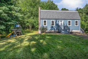 172 Warner Hill Rd, Derry, NH 03038 - Photo 1