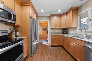 1 Langdon Pk Rd, Plymouth, NH 03264 - Photo 6