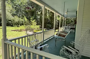 327 Richmond Rd, Fitzwilliam, NH 03447 - Photo 6