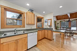 52 Jansen Farm Rd, Thornton, NH 03285 - Photo 10