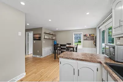 47 Burgundy Drive, Nashua, NH 03062 - Photo 8