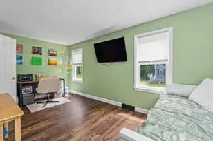 47 Burgundy Dr, Nashua, NH 03062 - Photo 18