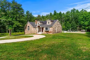 224 New Boston Rd, Goffstown, NH 03045 - Photo 2