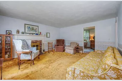 8 Sullivan Avenue, Salem, NH 03079 - Photo 16