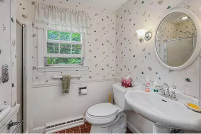 8 Sullivan Avenue, Salem, NH 03079 - Photo 10
