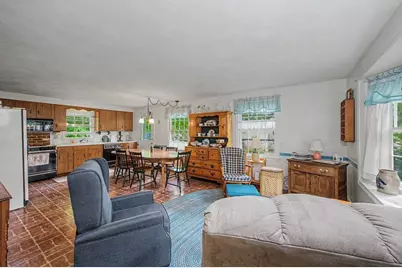 8 Sullivan Avenue, Salem, NH 03079 - Photo 8