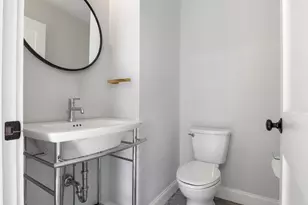 30 Cate St, Portsmouth, NH 03801 - Photo 8