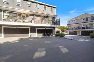 30 Cate St, Portsmouth, NH 03801 - Photo 36