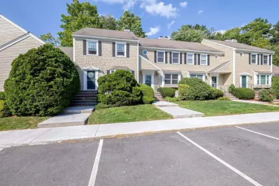 8 Stillwater Drive, Nashua, NH 03062 - Photo 2