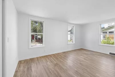 373 Bartlett Street, Manchester, NH 03102 - Photo 14