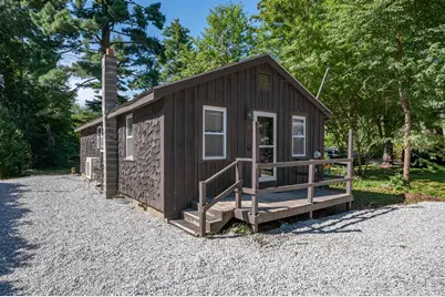 16 3rd Street, Kingston, NH 03848 - Photo 4