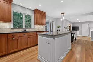 14 Fieldstone Dr, Amherst, NH 03031 - Photo 10